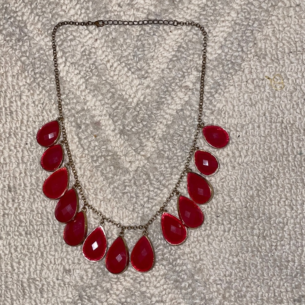 Chic Retro Leaf Neckless | Red Pink Gold